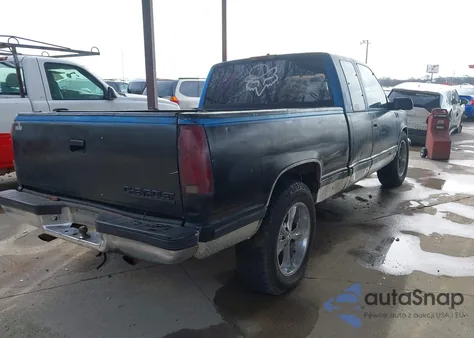 1998 Chevrolet C1500 Fleetside z USA, uszkodzony, nr VIN 2GCEC19MXW1121737